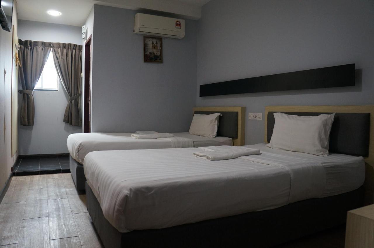 Unikarya Lodge Kota Kinabalu Exterior photo